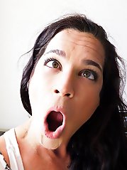 Models facial mimicry