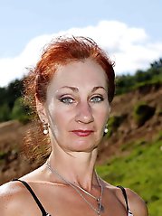 Mature housewives want to have sex with boyfriend