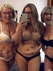 Randy mature gilf is having sex with her boyfriend