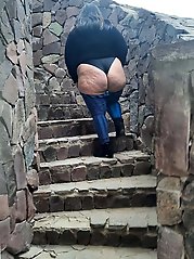 Slim mature babes enjoy to pose