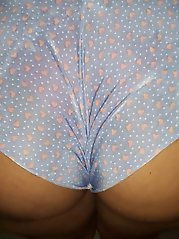 Mature dames are trying to seduce