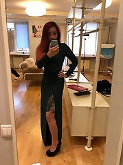 Redhead with nice tits and sexy tattoos