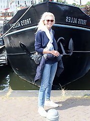 Eos dressed vs naked