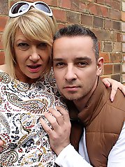 Horny british mature lady doing her younger lover