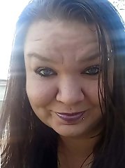 Older momma is trying to seduce