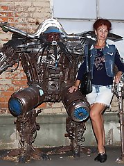 Experienced prostitutes are posing naked outdoors