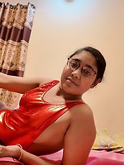Stunningly sensual Bengali woman engages in intense sexual acts captured in explicit photographs