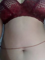 Indian wife poses in new underwear images